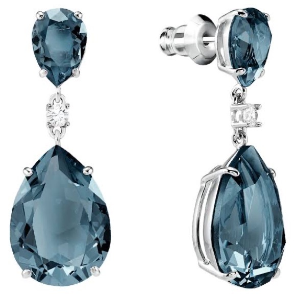 Swarovski Vintage Teal drop Pierced Earrings - Picture 5 of 7